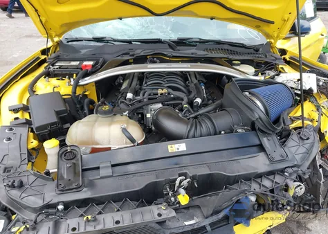 2016 Ford Shelby Gt350 z USA, uszkodzony, nr VIN 1FA6P8JZ2G5522245